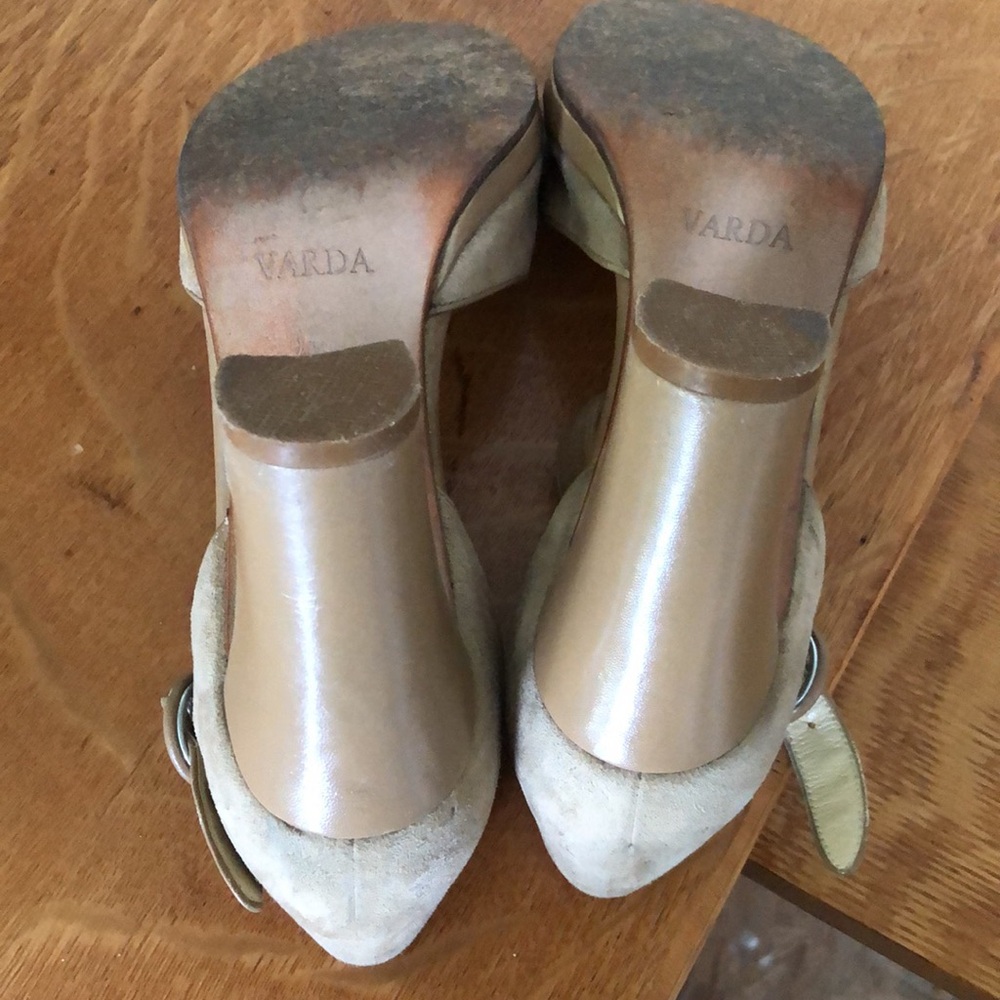 Varda suede sandals - Picture 7 of 8